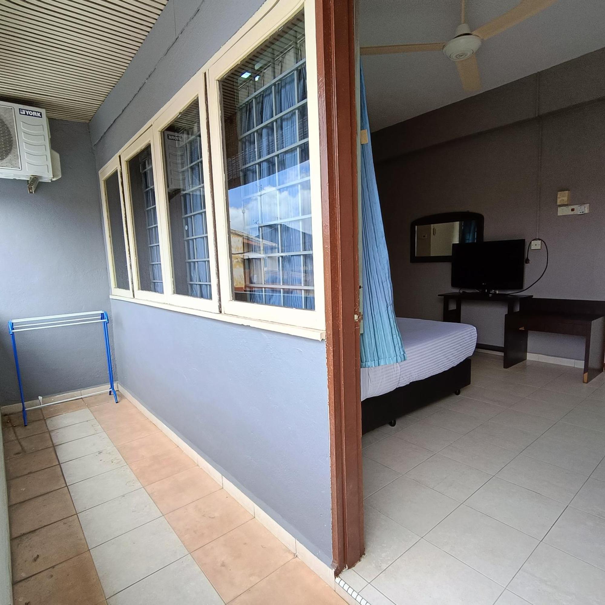 Asrama Kota